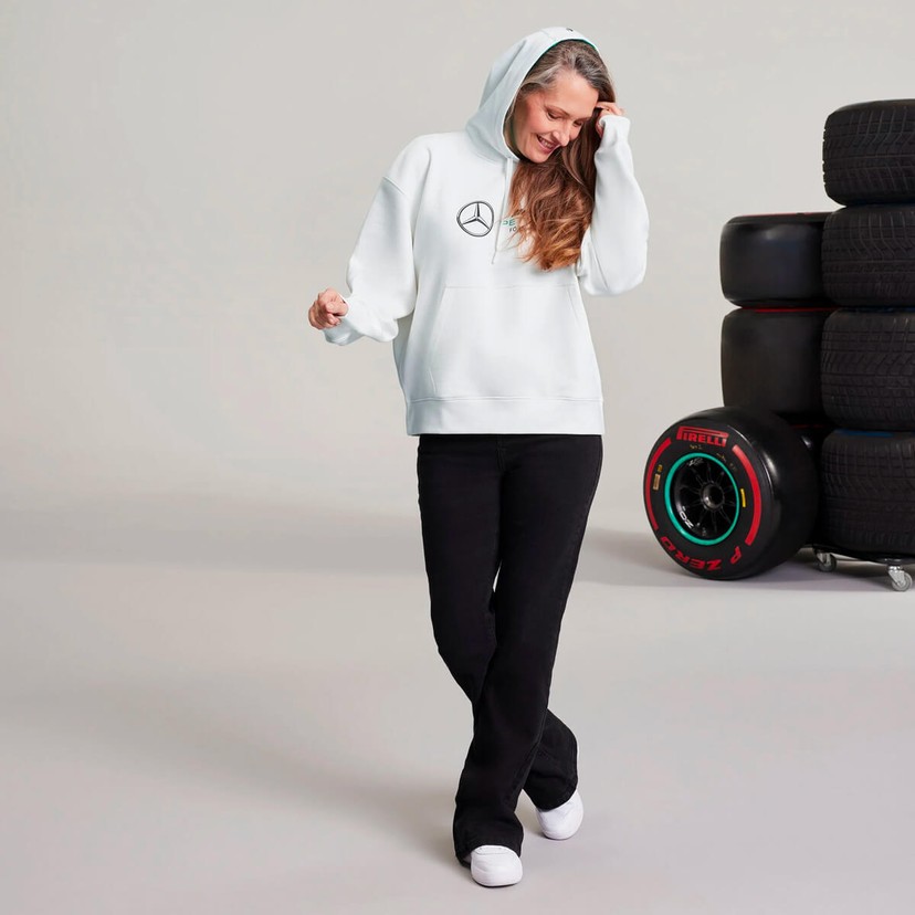 Mercedes-AMG PETRONAS 2023 Womens Oversized Hoody - White