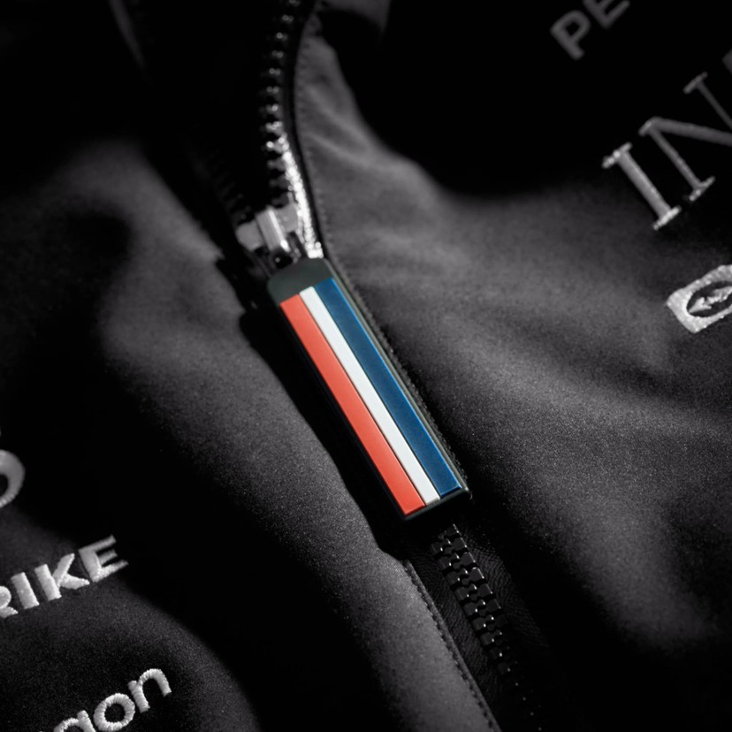 Mercedes-AMG PETRONAS 2024 Mens Team Softshell Jacket