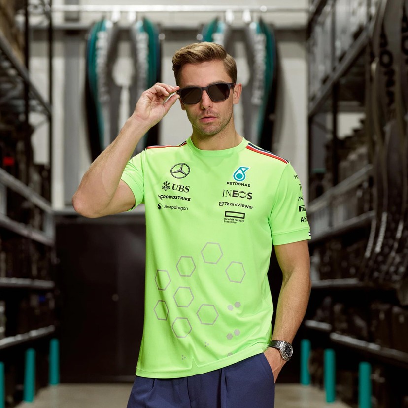 Mercedes AMG Petronas F1 Team Shirt 2024 - Offizielles Replica Trikot